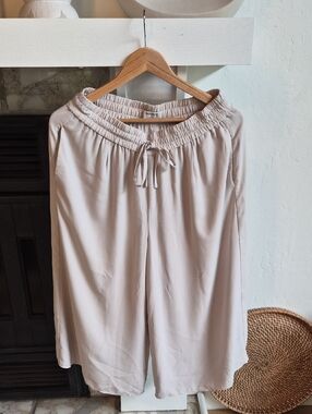 Babaton L Wide-Leg Elastic-Waist Cropped Pants